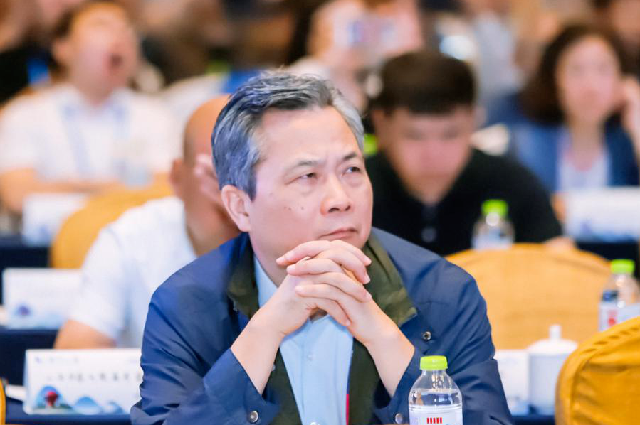 德泓咨詢走進成都“疫后振興—2020第十一屆中國康養?文旅小鎮項目實操高端總裁峰會暨優質產業資源對接大會”