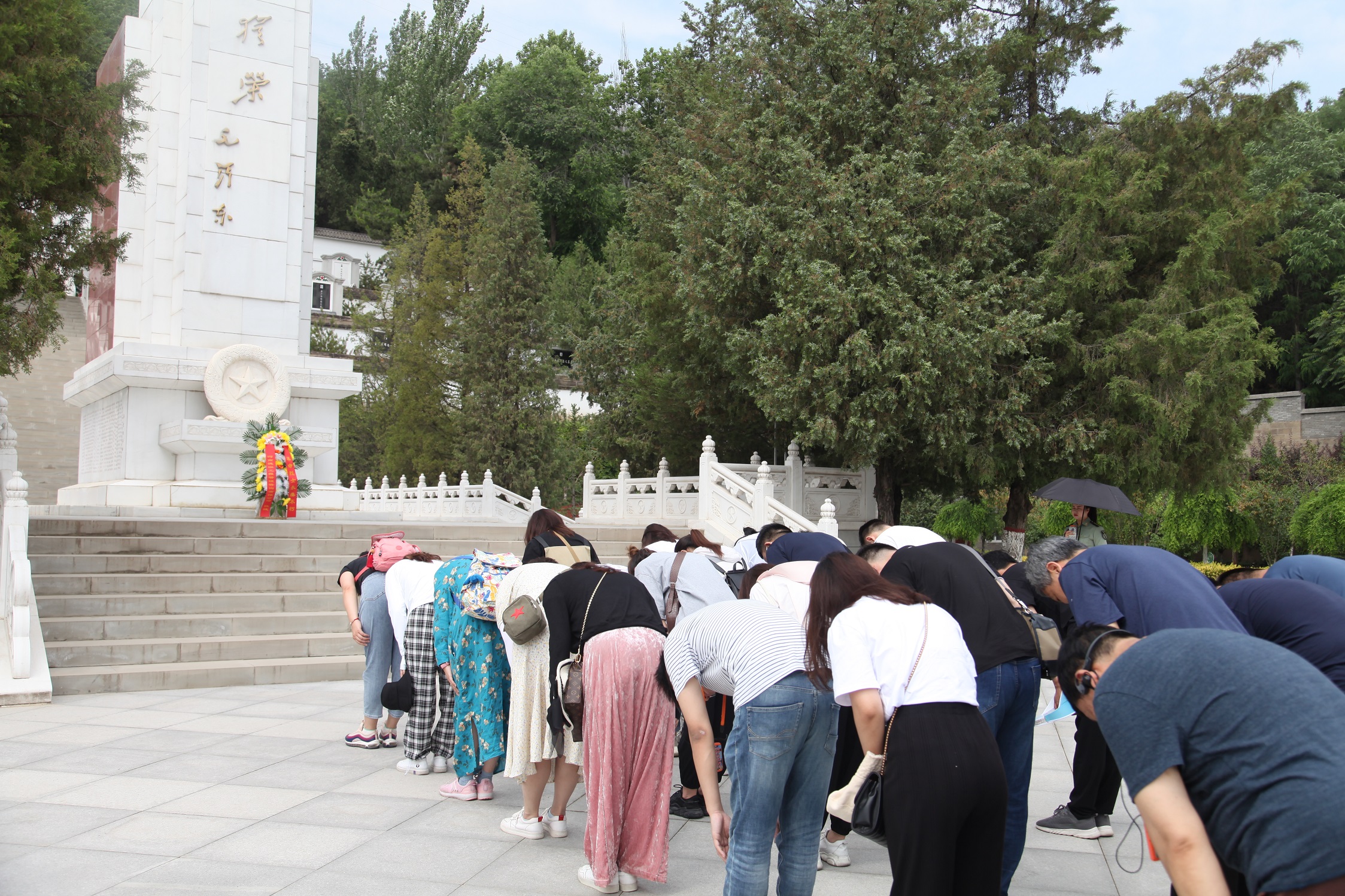 我心向黨 不負(fù)韶華 | 德泓咨詢(xún)建黨百年延安紅色之旅