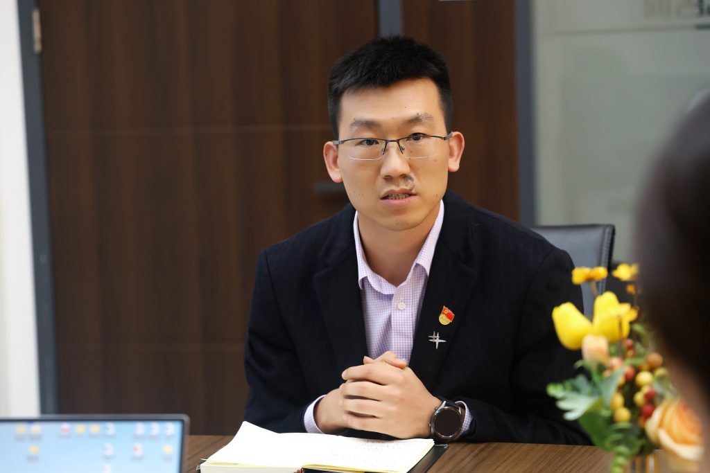 黨建動態 | 德泓咨詢黨支部召開換屆選舉黨員大會