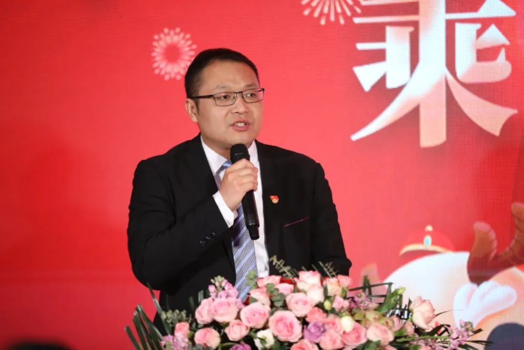 乘勢而上 引領(lǐng)未來 | 德泓咨詢2024年會(huì)盛典暨表彰大會(huì)圓滿舉行